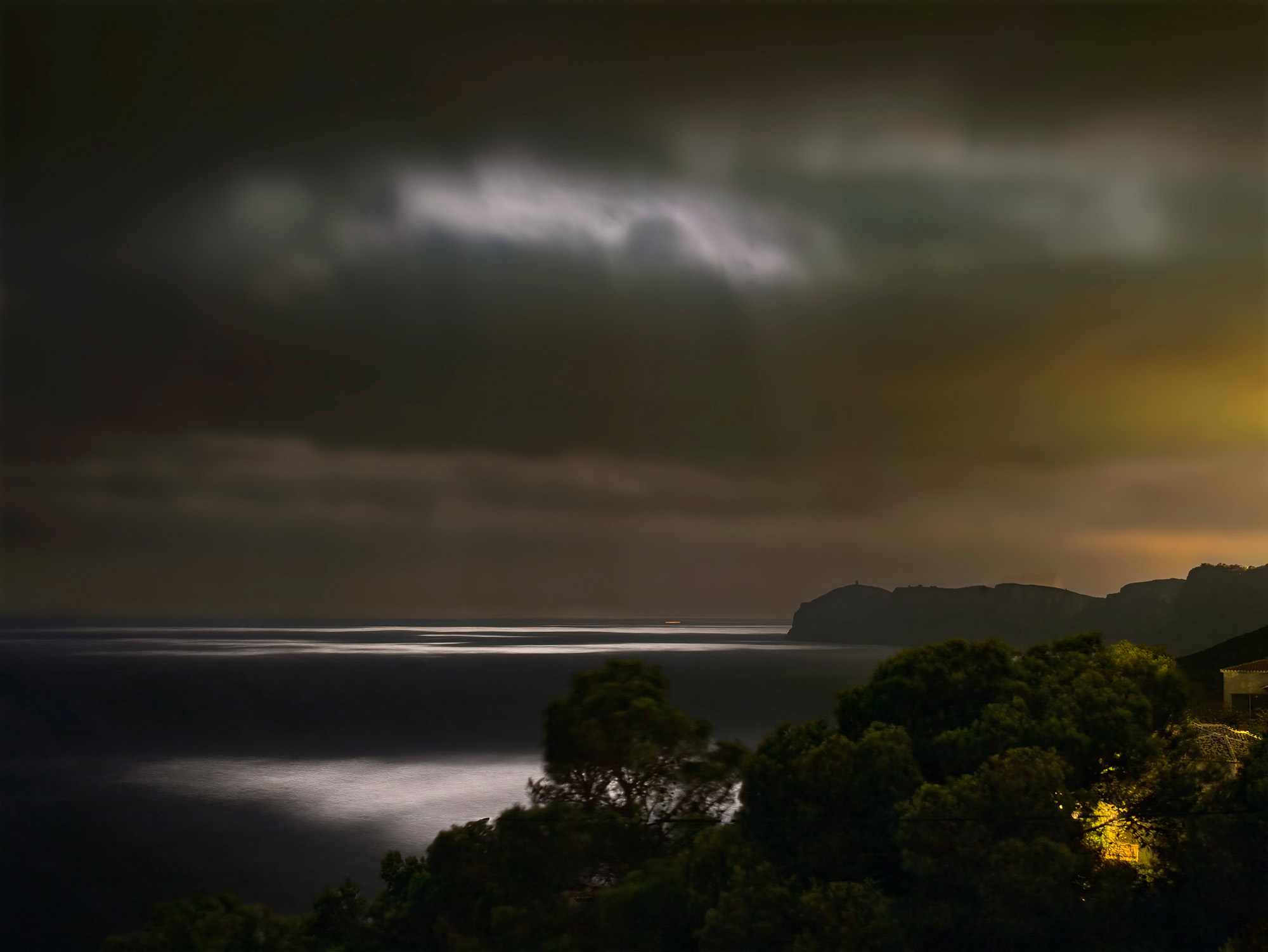 Fine art photography by Nicolas Claris — Cargo Ships