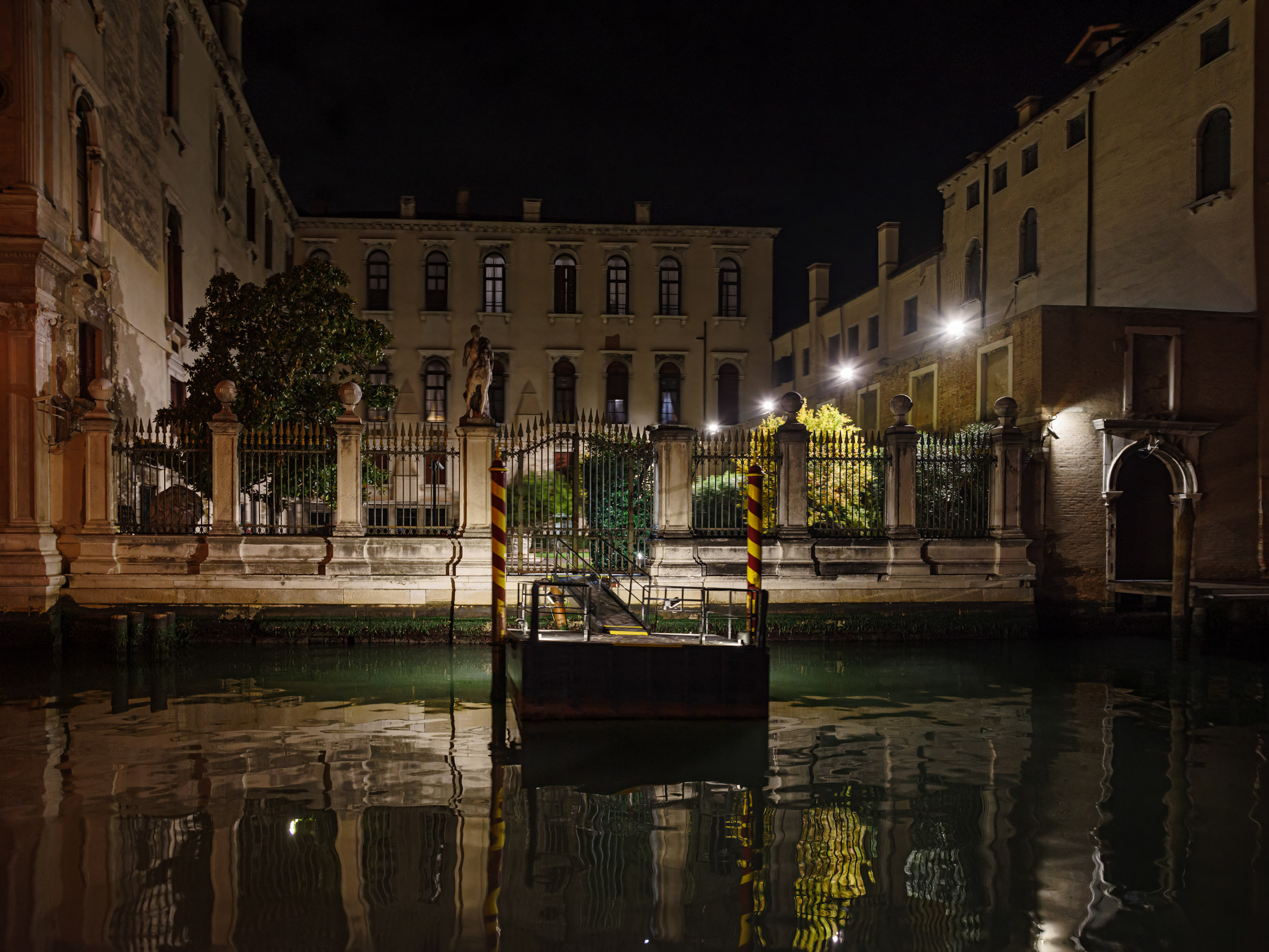Fine art photography by Nicolas Claris — Dolci Notti a Venezia